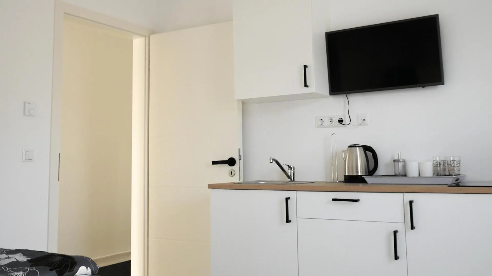 Apartments Issa Berlin Aparthotel