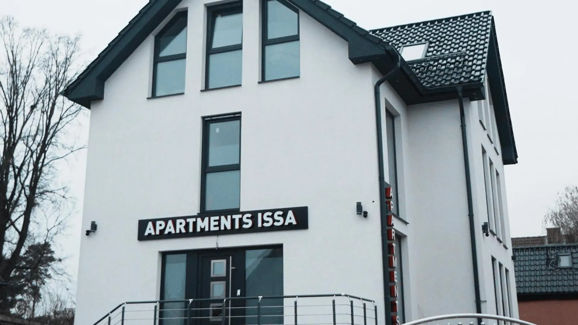 Apartments Issa Berlin 0*,  Germany